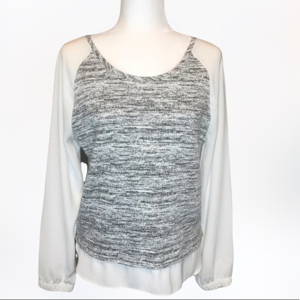 Calvin Klein Top- Size: S - Black and White - Picture 3 of 16